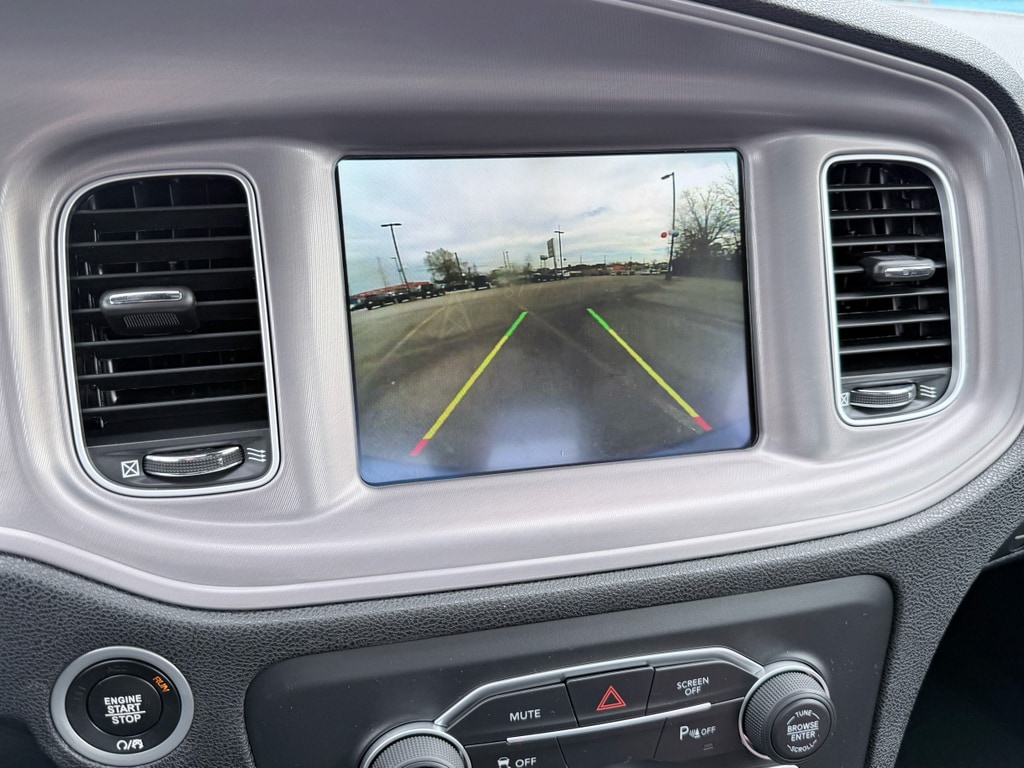 2023 Dodge Charger SXT - Photo 13