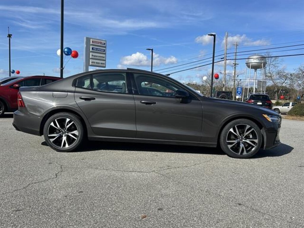 Used 2024 Volvo S60 B5 Core Dark Theme Sedan