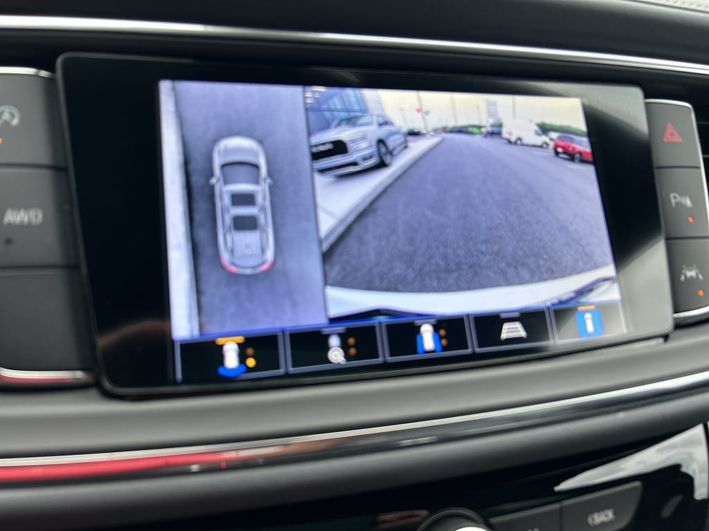 2024 Buick Enclave Premium - Photo 15
