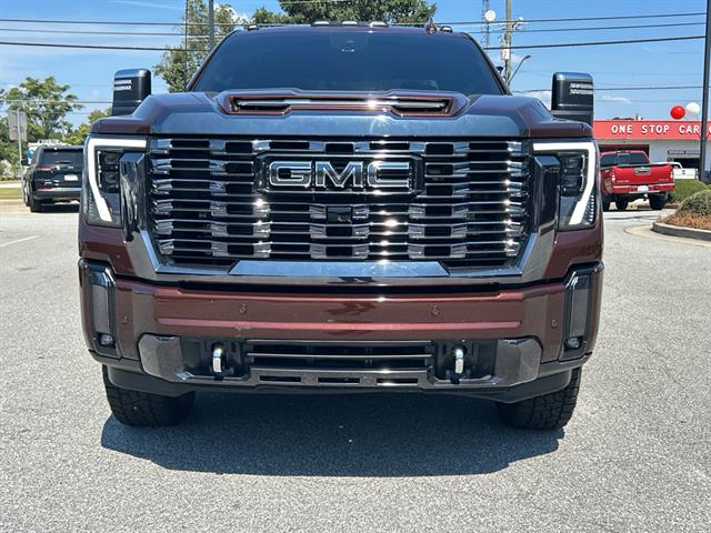 2024 Gmc Sierra 3500 HD Denali Ultimate photo 2