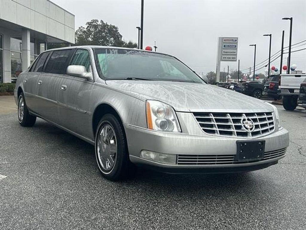Used 2008 CADILLAC DTS 1SH Limousine