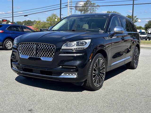2020 Lincoln Aviator Black Label photo 3