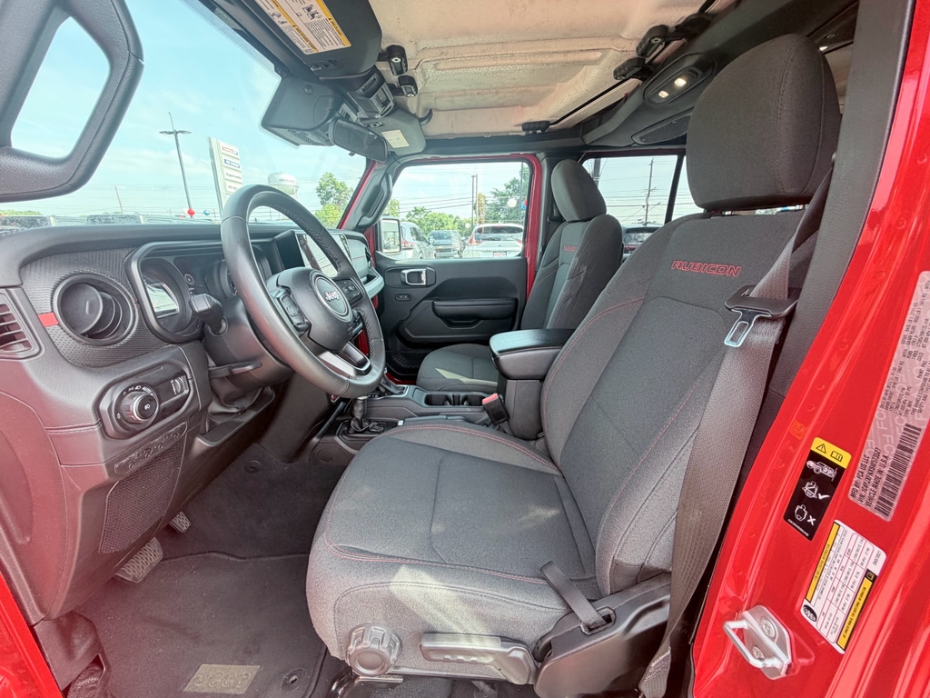 2025 Jeep Wrangler 4-Door Rubicon - Photo 20