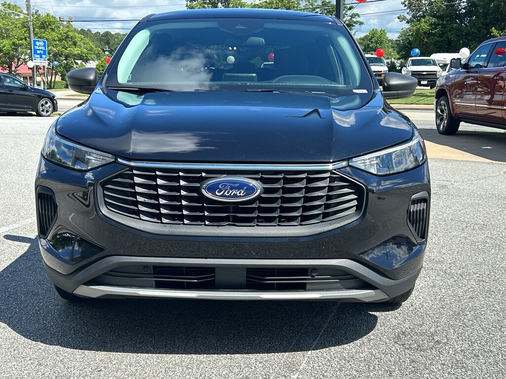 2024 Ford Escape Active photo 2