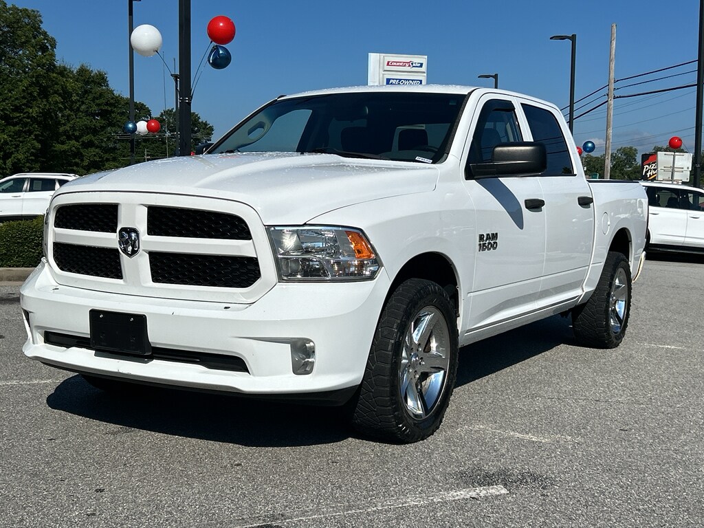 2015 Ram 1500 Express photo 3