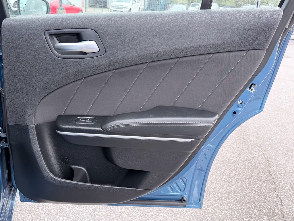 2023 Dodge Charger SXT - Photo 24