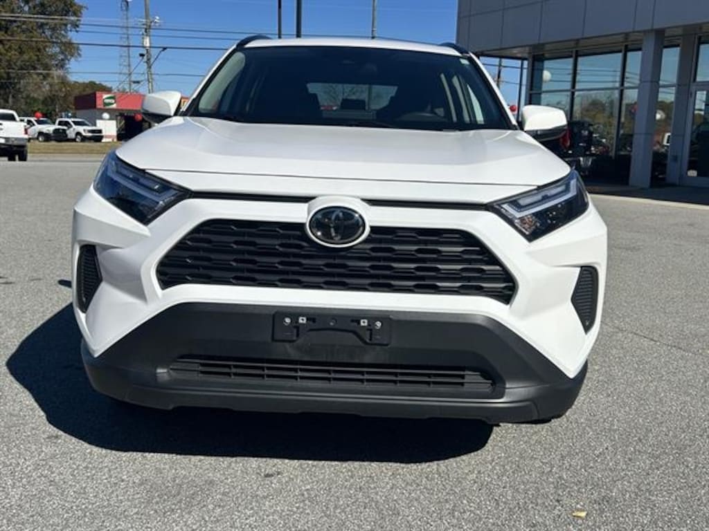 Used 2025 Toyota RAV4 XLE SUV