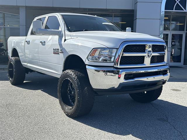 2018 Ram 2500 SLT photo 4
