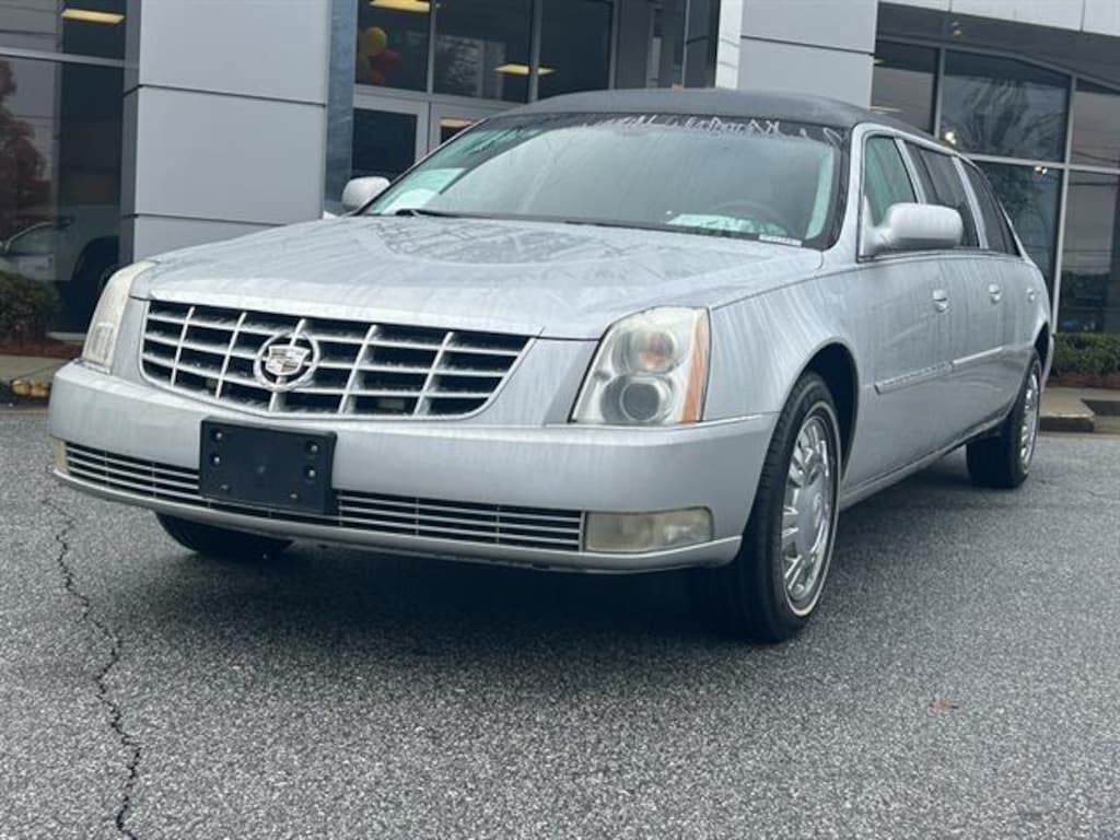 Used 2011 CADILLAC DTS Coachbuilder Limo
