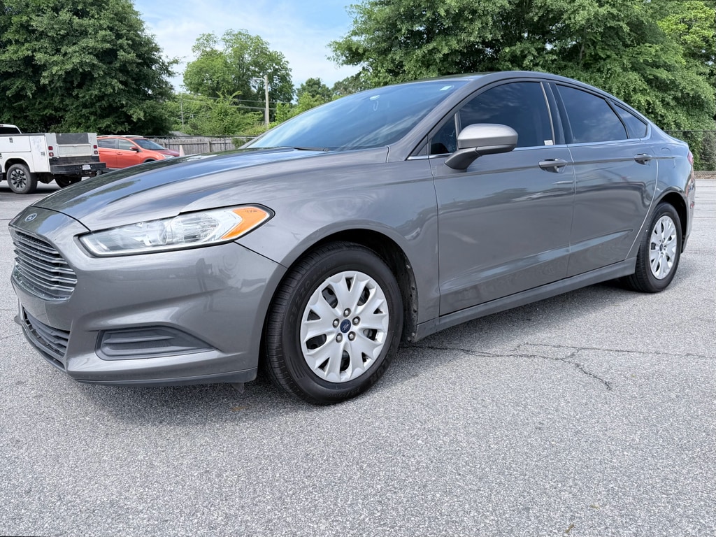 Used 2014 Ford Fusion S Sedan