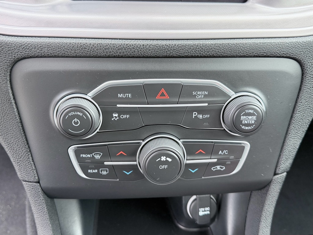 2023 Dodge Charger SXT - Photo 14