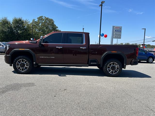 2024 Gmc Sierra 3500 HD Denali Ultimate photo 4