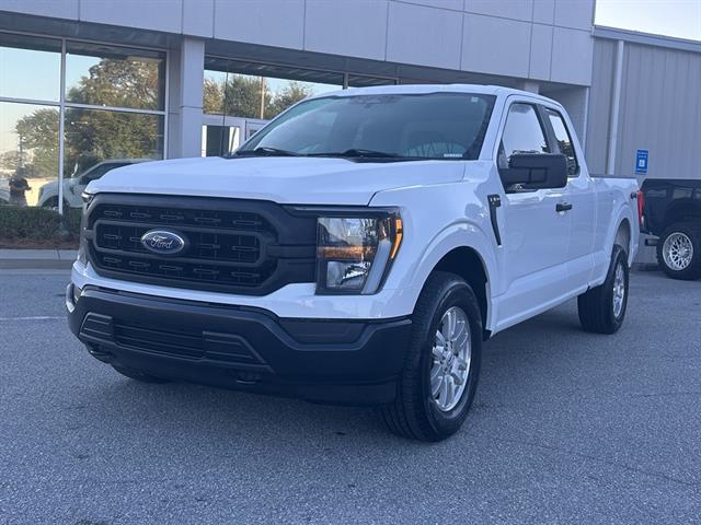 2023 Ford F-150 XL's photo