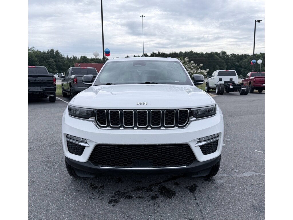 Used 2023 Jeep Grand Cherokee Limited SUV