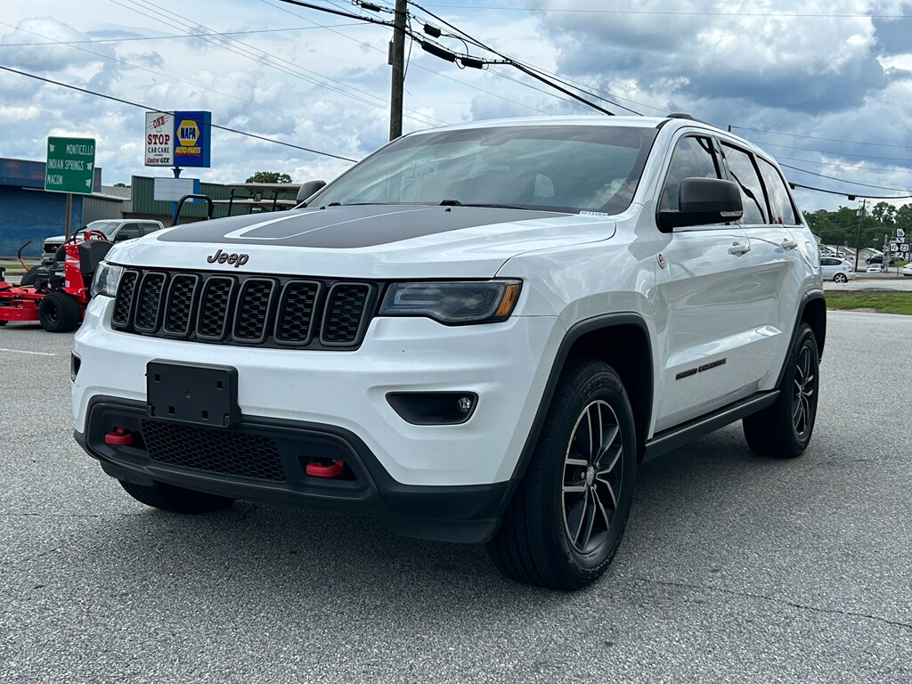 2017 Jeep Grand Cherokee Trailhawk photo 3