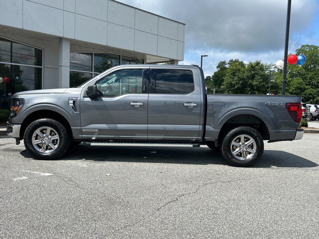 2024 Ford F-150 XLT photo 4