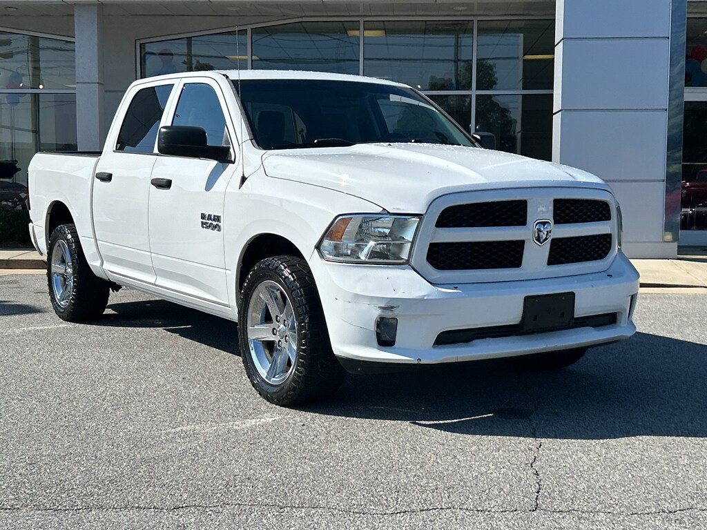 2015 Ram 1500 Express photo 4