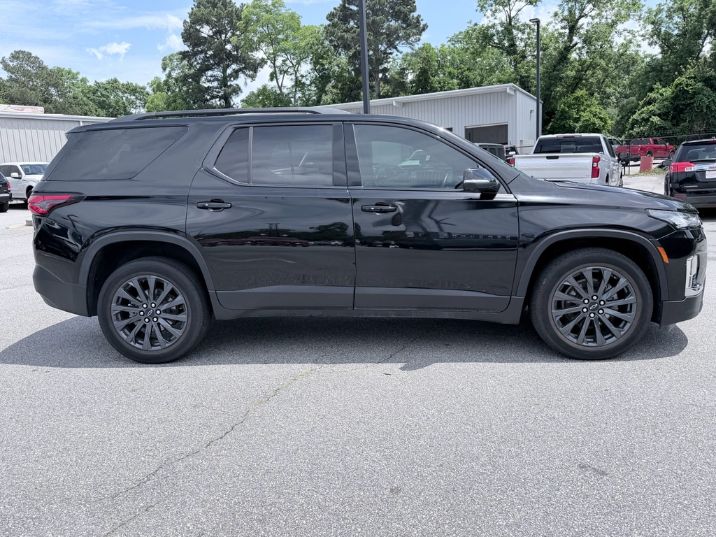 Used 2023 Chevrolet Traverse RS SUV