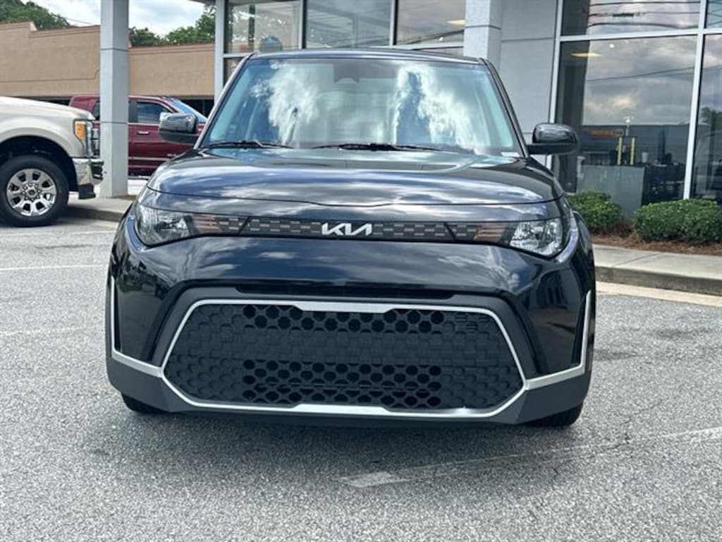 Used 2024 Kia Soul LX Hatchback