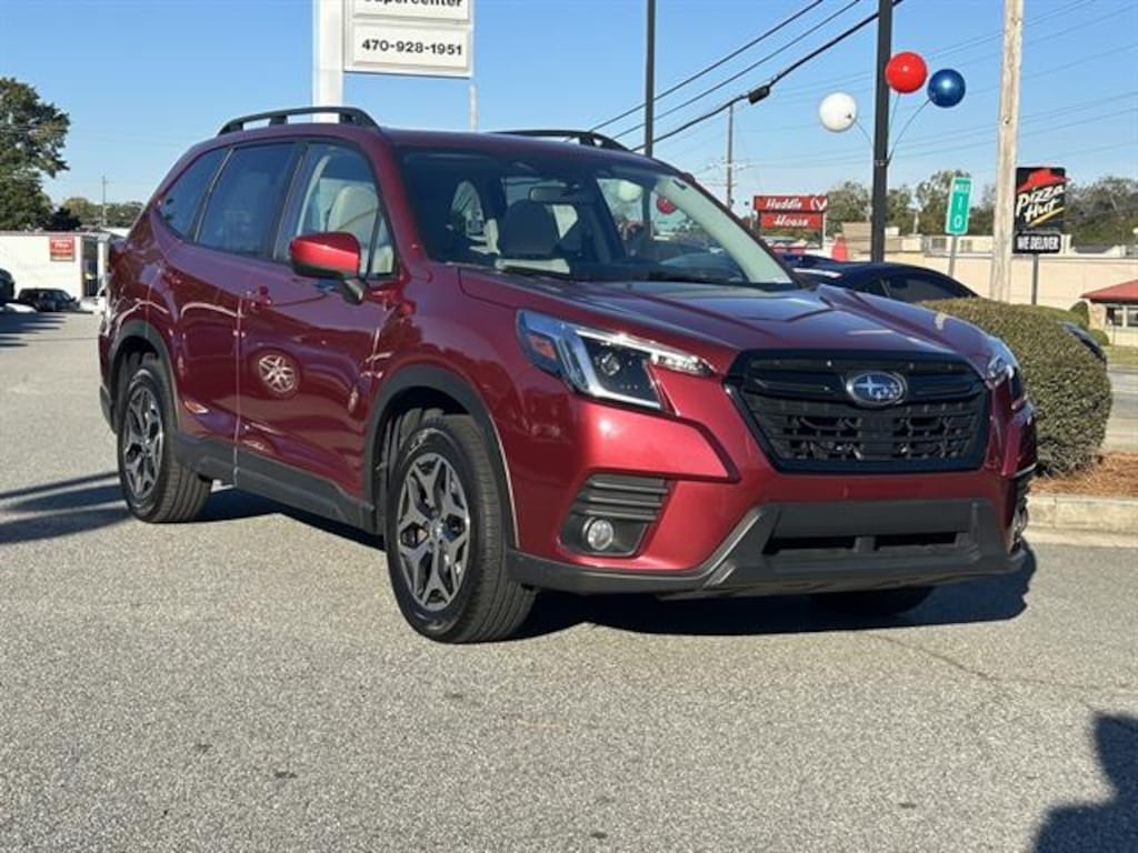 Used 2023 Subaru Forester Premium SUV