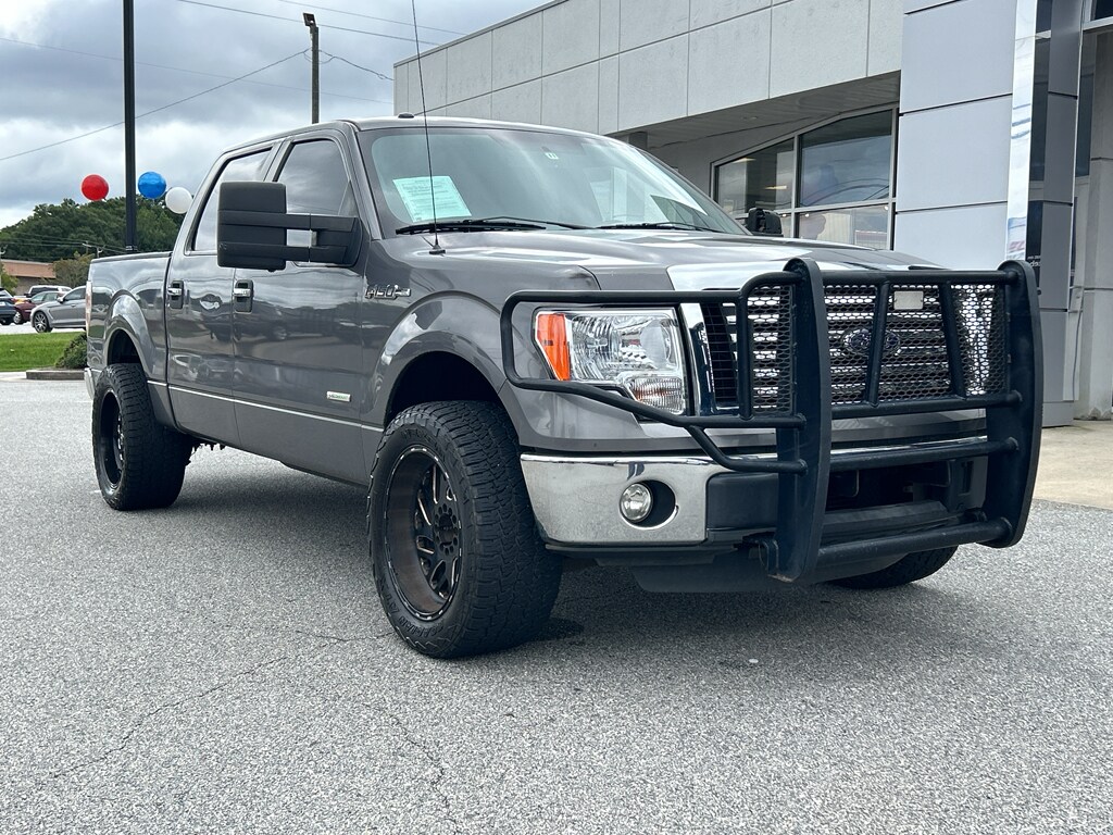 2012 Ford F-150 XLT photo 4