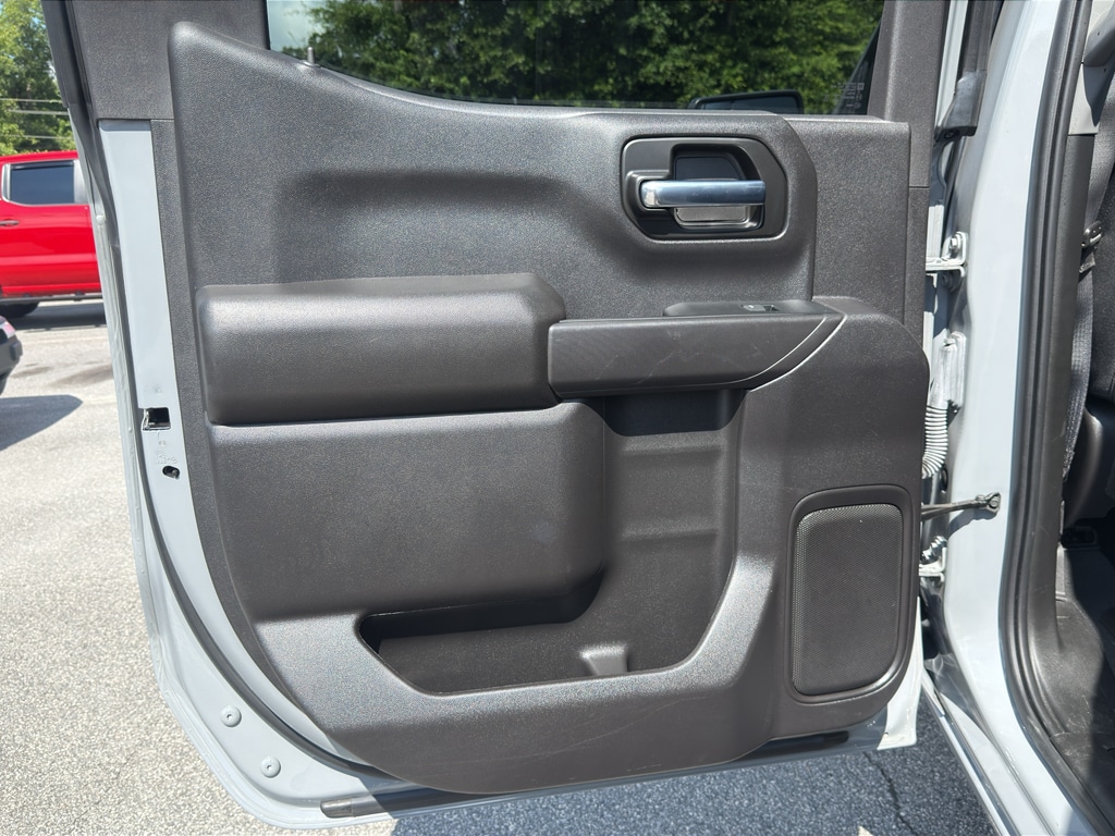 2024 Chevrolet Silverado 1500 Custom - Photo 30