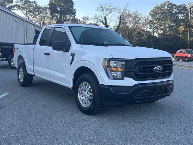 2023 Ford F-150 XL photo 3