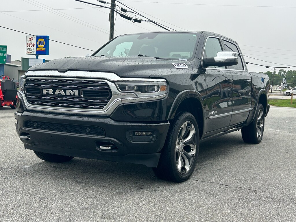 2023 Ram 1500 Limited photo 3