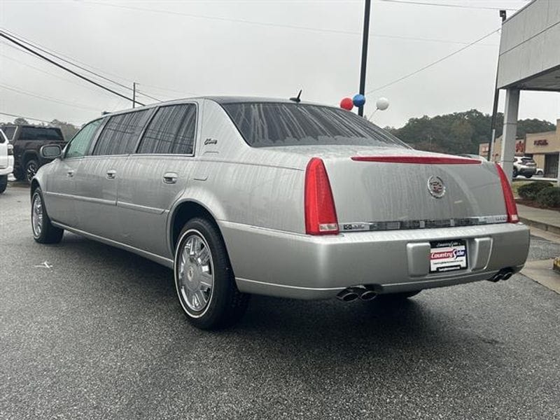 2008 Cadillac DTS Livery - Photo 7