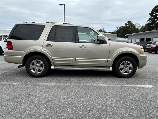 2006 Ford Expedition Limited photo 3