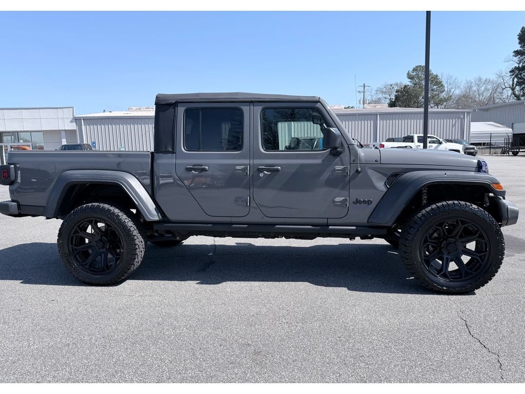 Used 2021 Jeep Gladiator Sport Truck Crew Cab