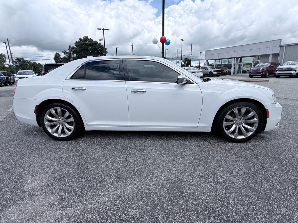Used 2020 Chrysler 300 Limited Sedan