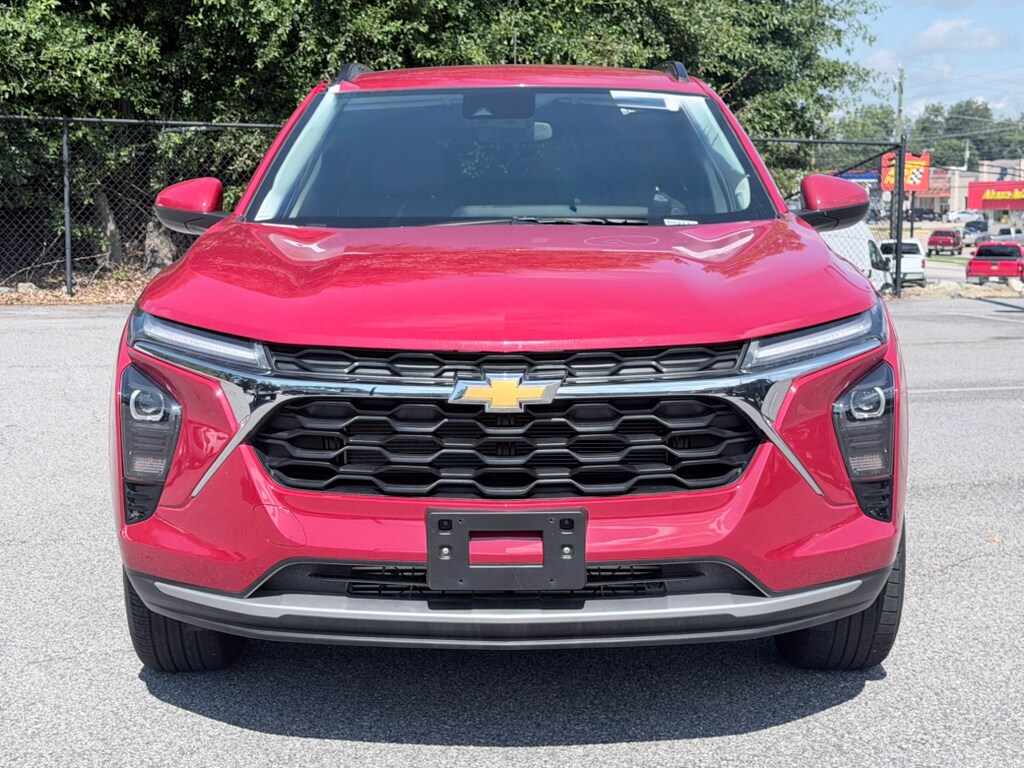 Used 2026 Chevrolet Trax LT SUV