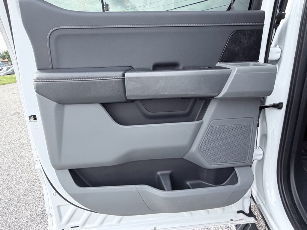 2023 Ford F-150 XLT - Photo 27
