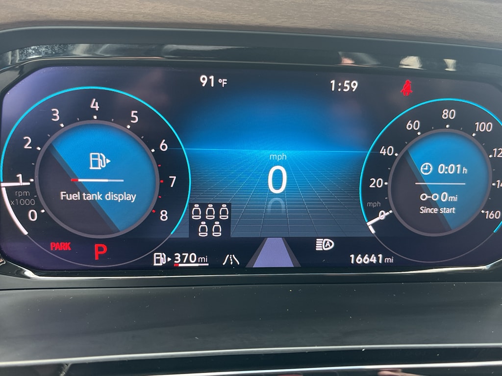 2025 Volkswagen Atlas SE w/Tech - Photo 13