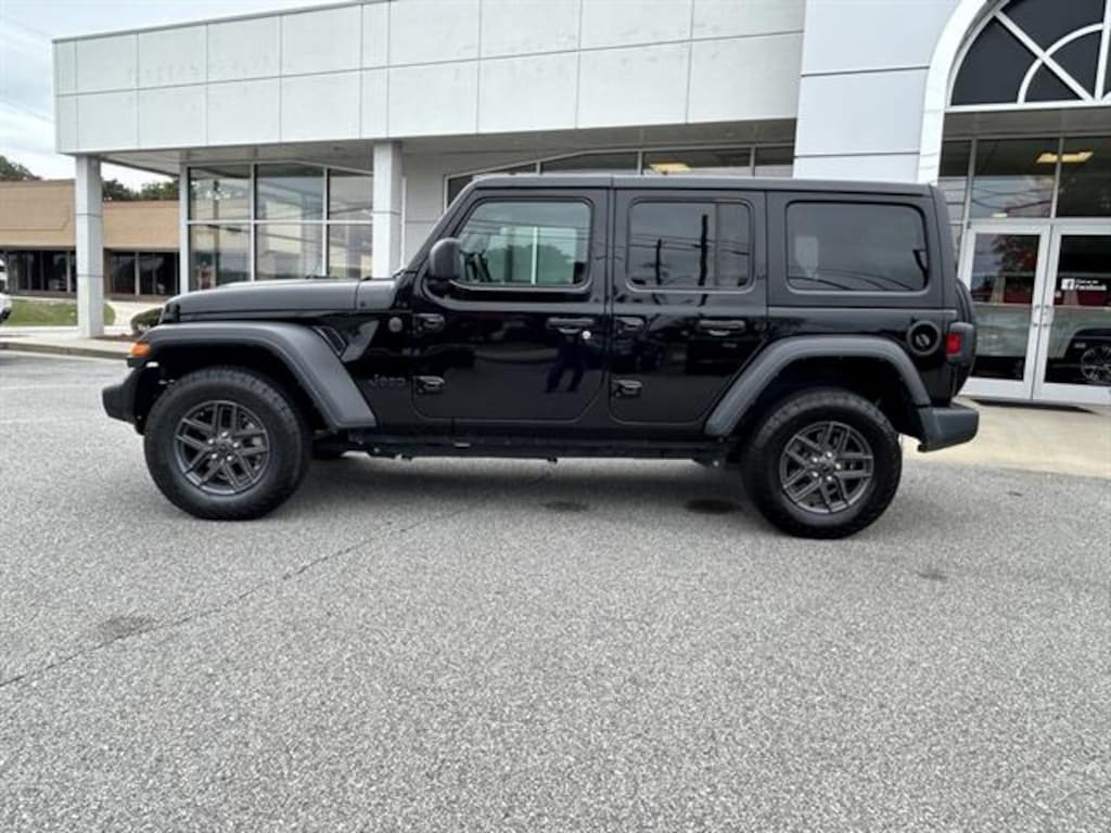 Used 2024 Jeep Wrangler Sport S SUV
