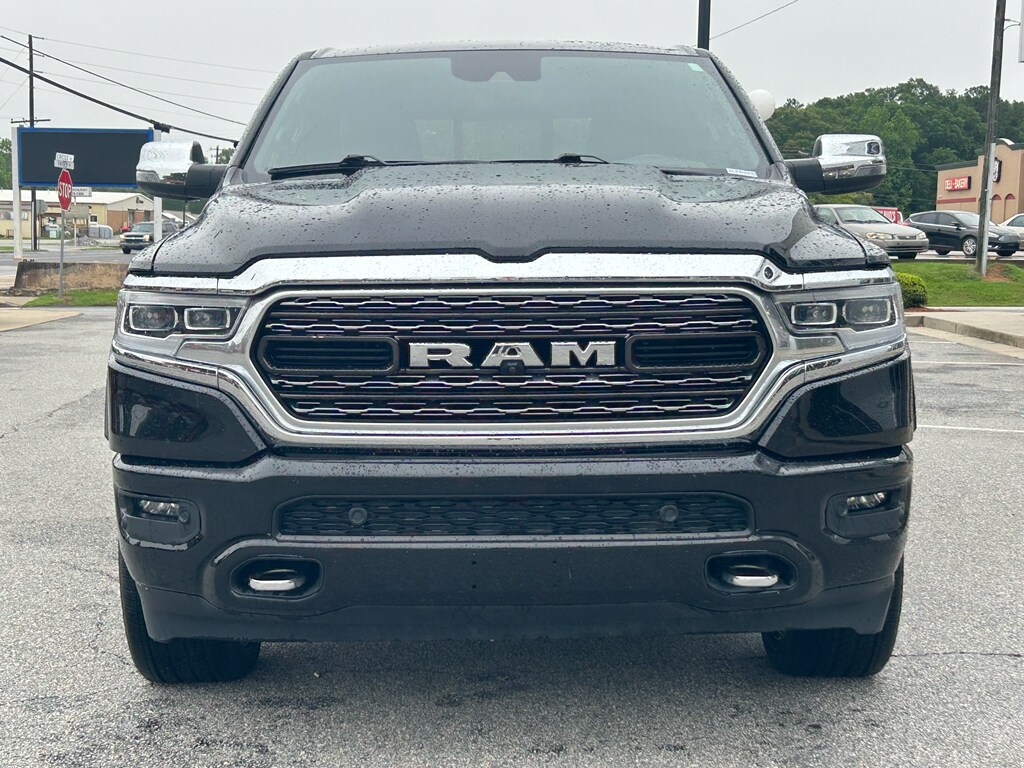 2023 Ram 1500 Limited photo 2