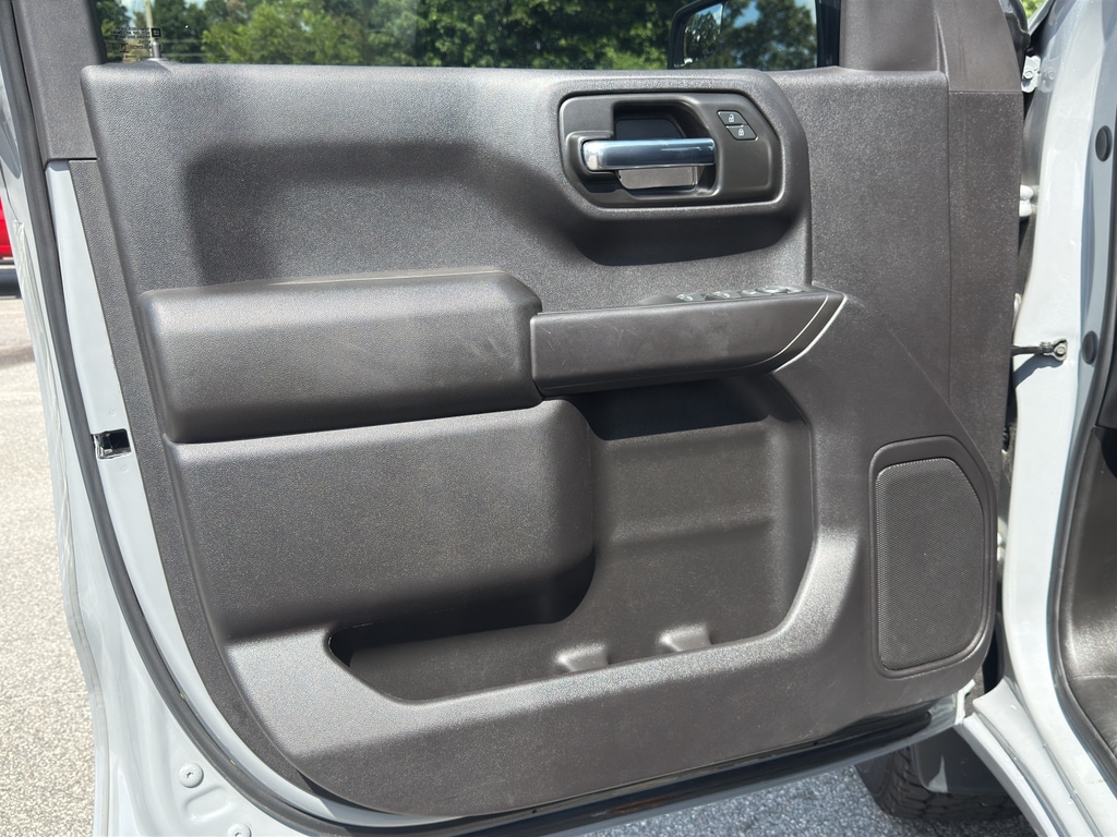 2024 Chevrolet Silverado 1500 Custom - Photo 29