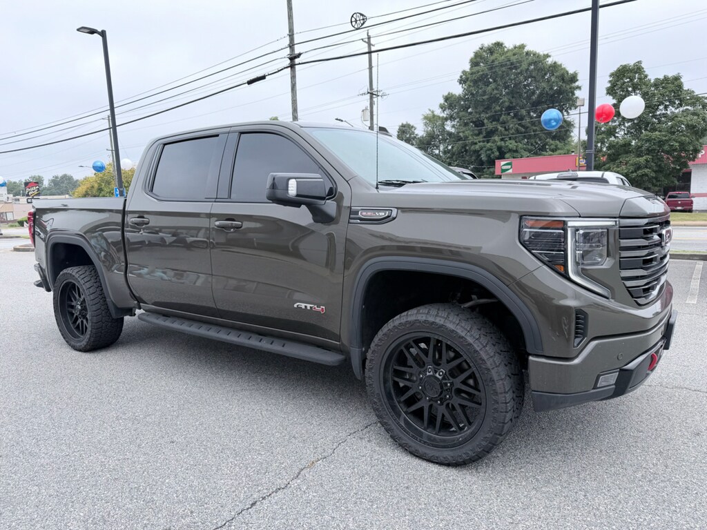 Used 2023 GMC Sierra 1500 AT4 Truck Crew Cab