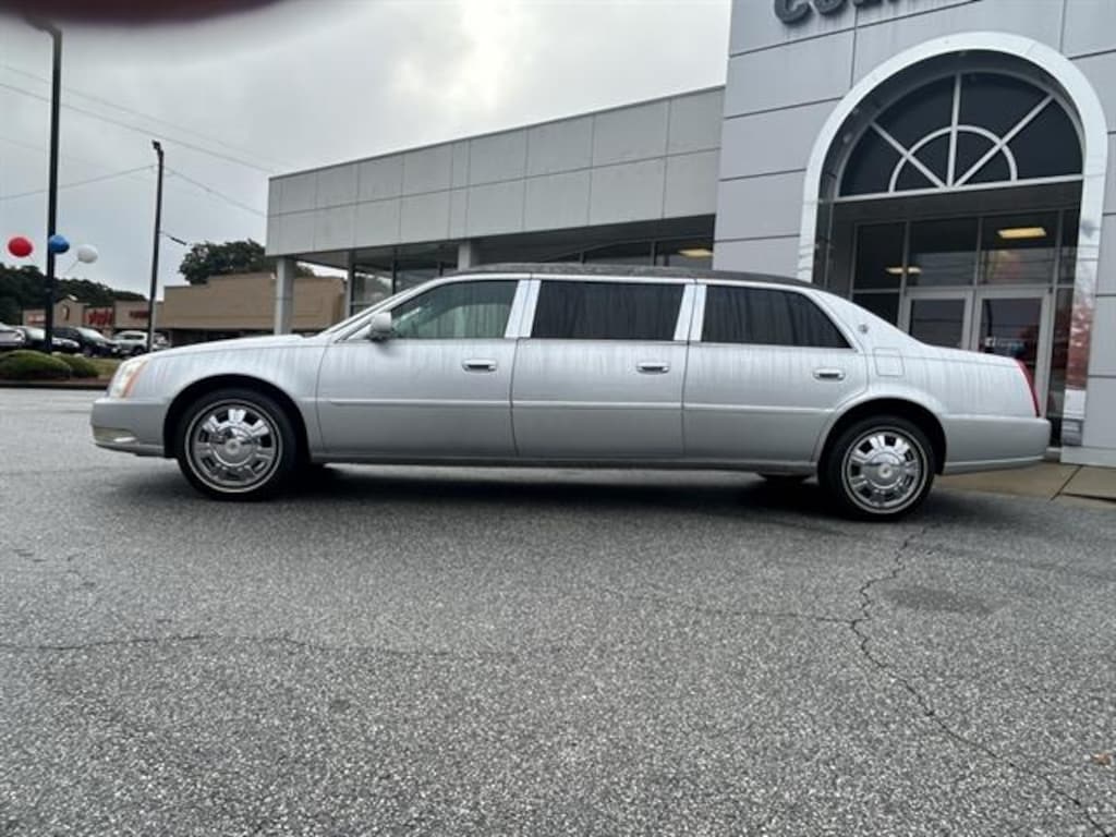 Used 2011 CADILLAC DTS Coachbuilder Limo