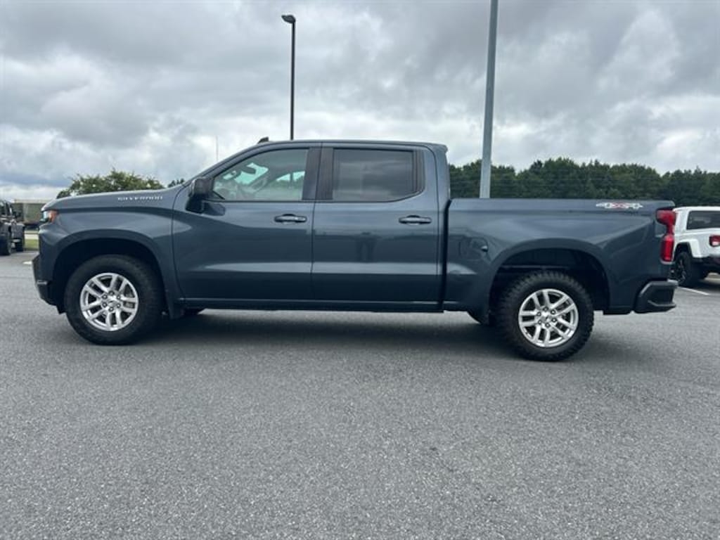 Used 2020 Chevrolet Silverado 1500 RST Truck Crew Cab