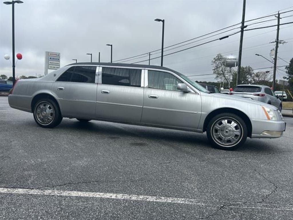 Used 2011 CADILLAC DTS Coachbuilder Limo
