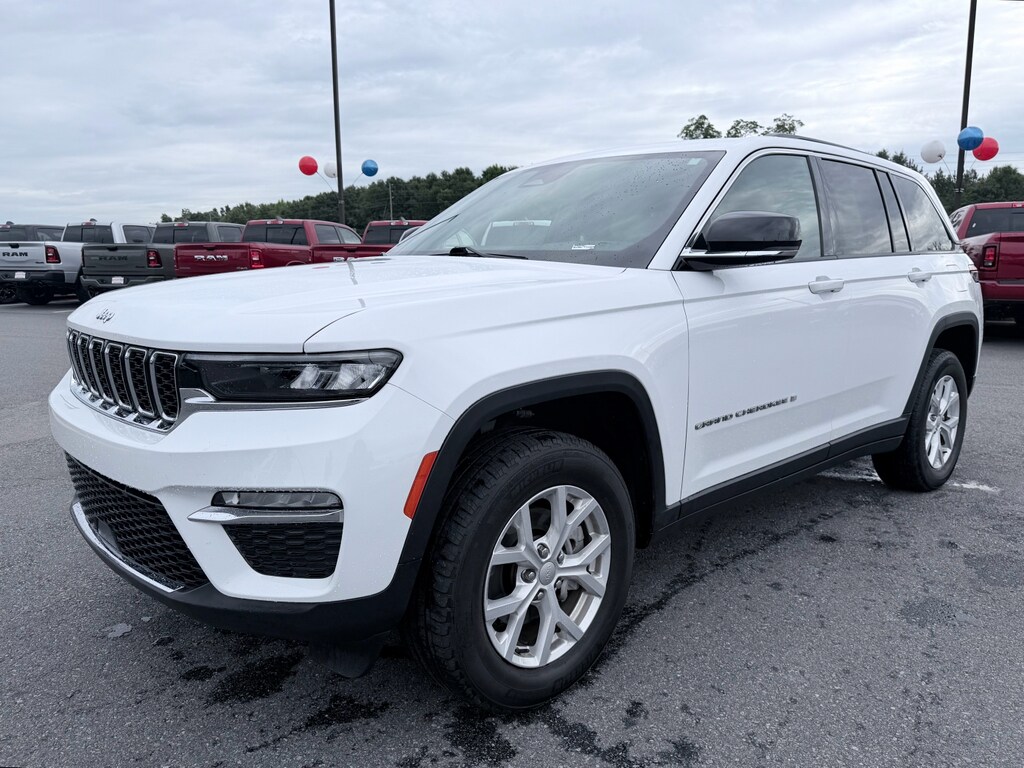 Used 2023 Jeep Grand Cherokee Limited SUV