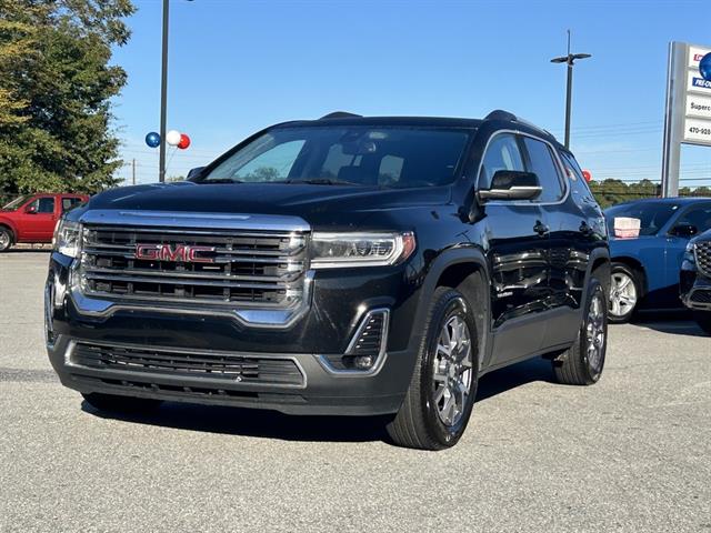 2023 GMC Acadia SLT's photo