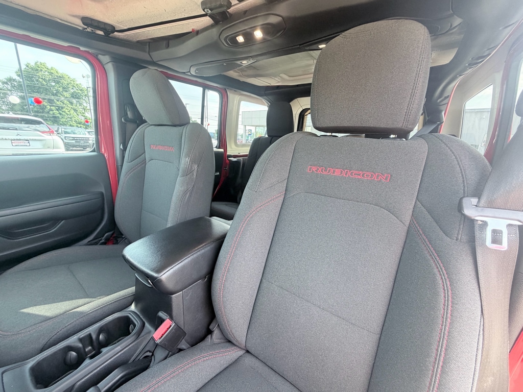 2025 Jeep Wrangler 4-Door Rubicon - Photo 21