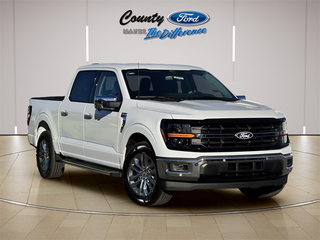2025 Ford F-150 XLT's photo