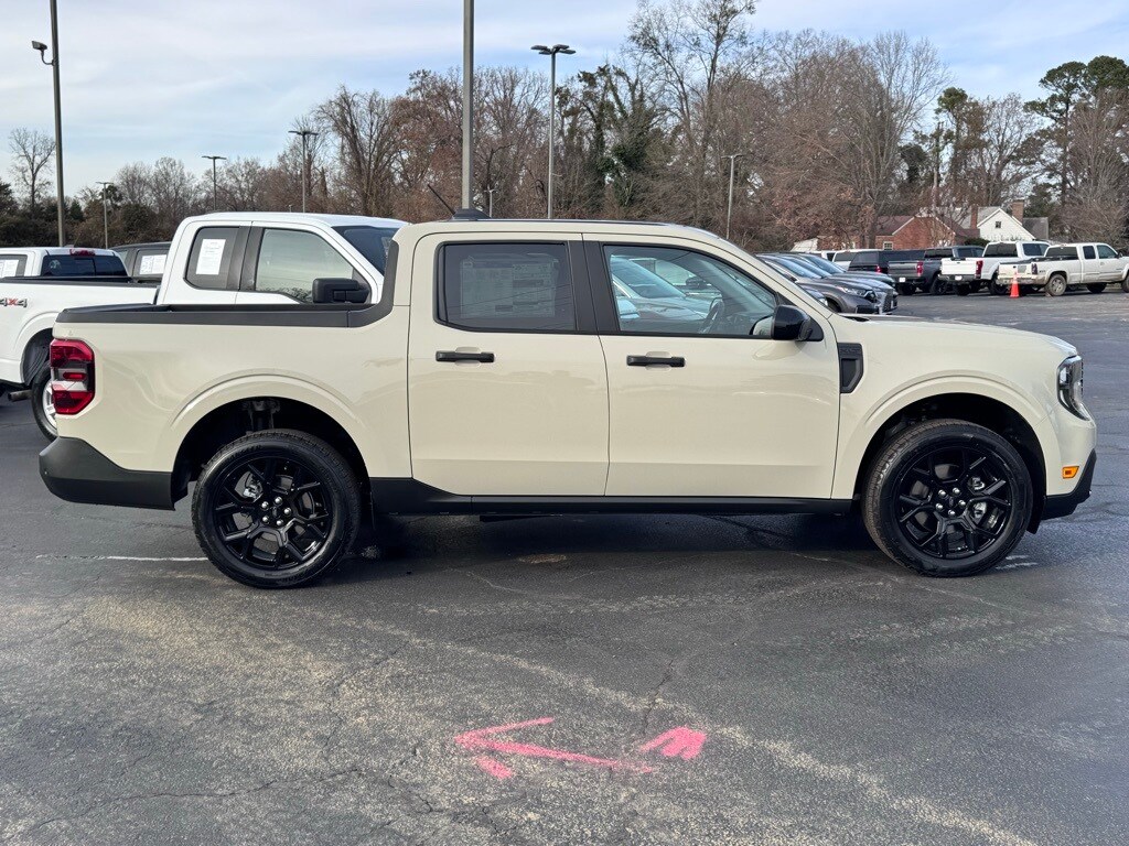 New 2025 Ford Maverick XLT Truck