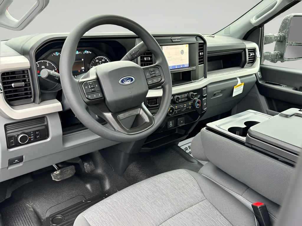 2025 Ford F-350 Super Duty XL - Photo 7