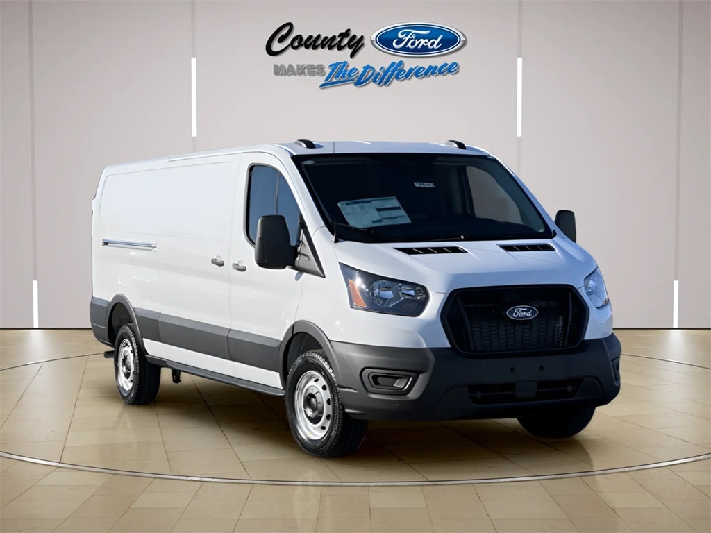 2026 Ford Transit Van Base's photo