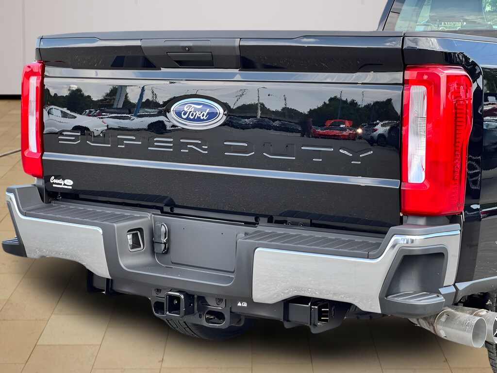 2025 Ford F-350 Super Duty XL - Photo 17